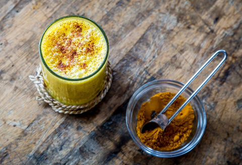 Golden milk, il latte d'oro con la curcuma | Pinkfoodshop